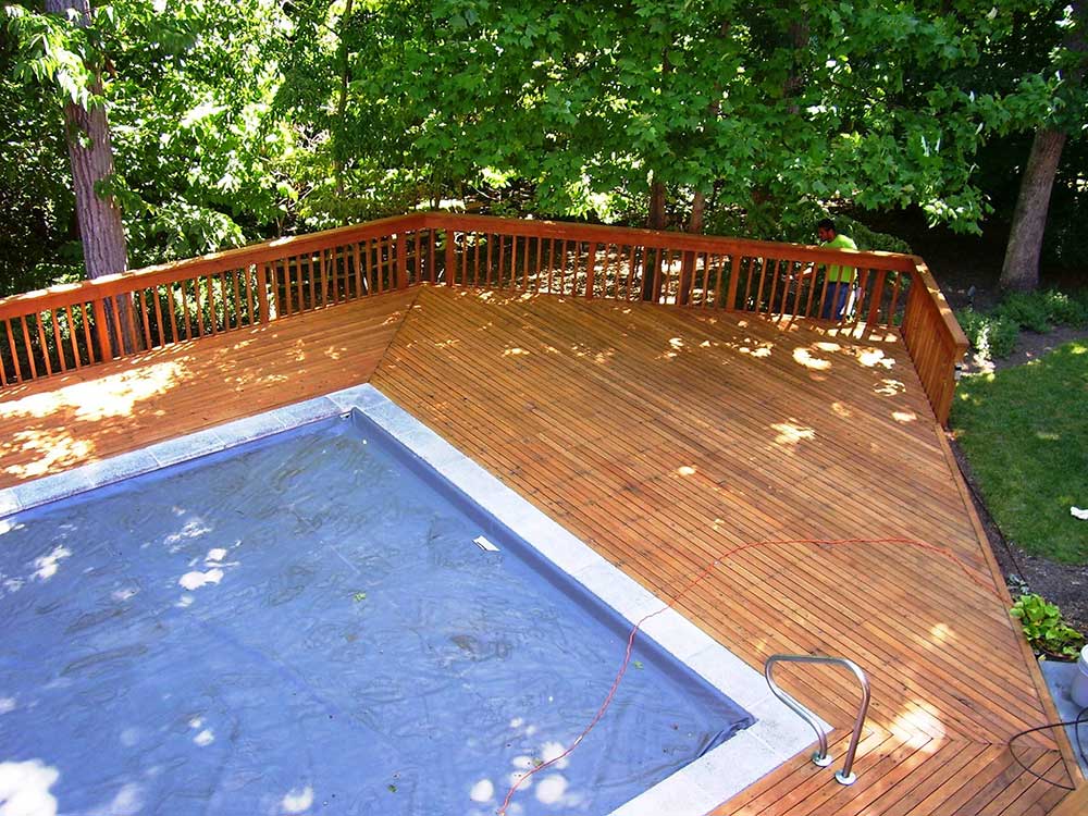 swimming area deck