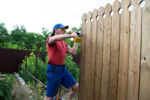 fence repair cost