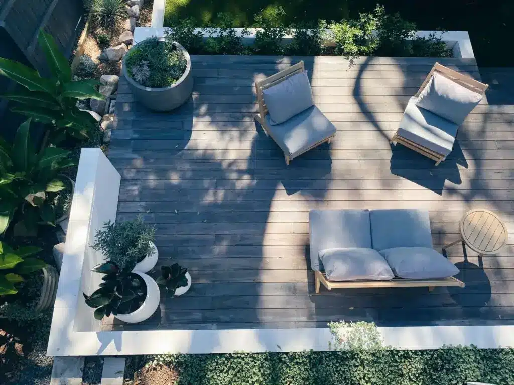 tips on deck refinishing