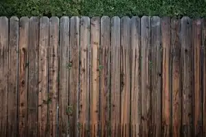 fence building