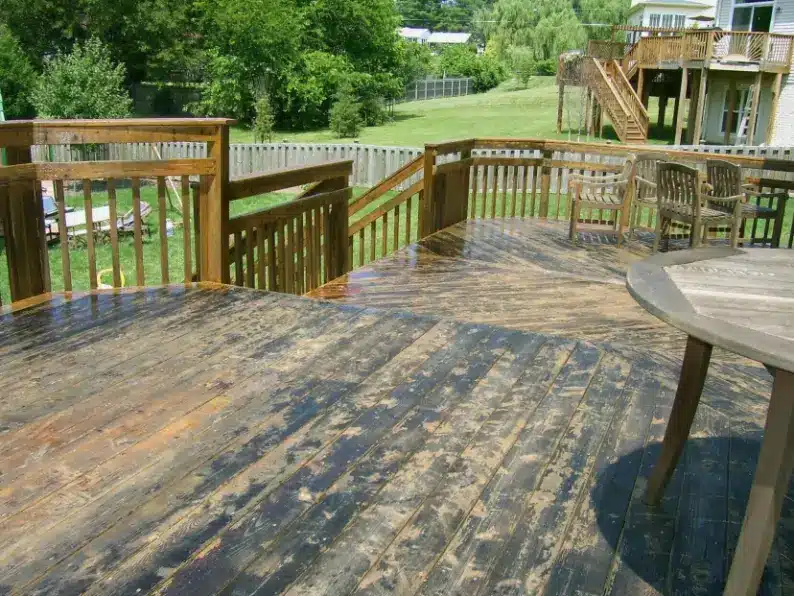 1deck31-before Deck Cleaning Alexandria